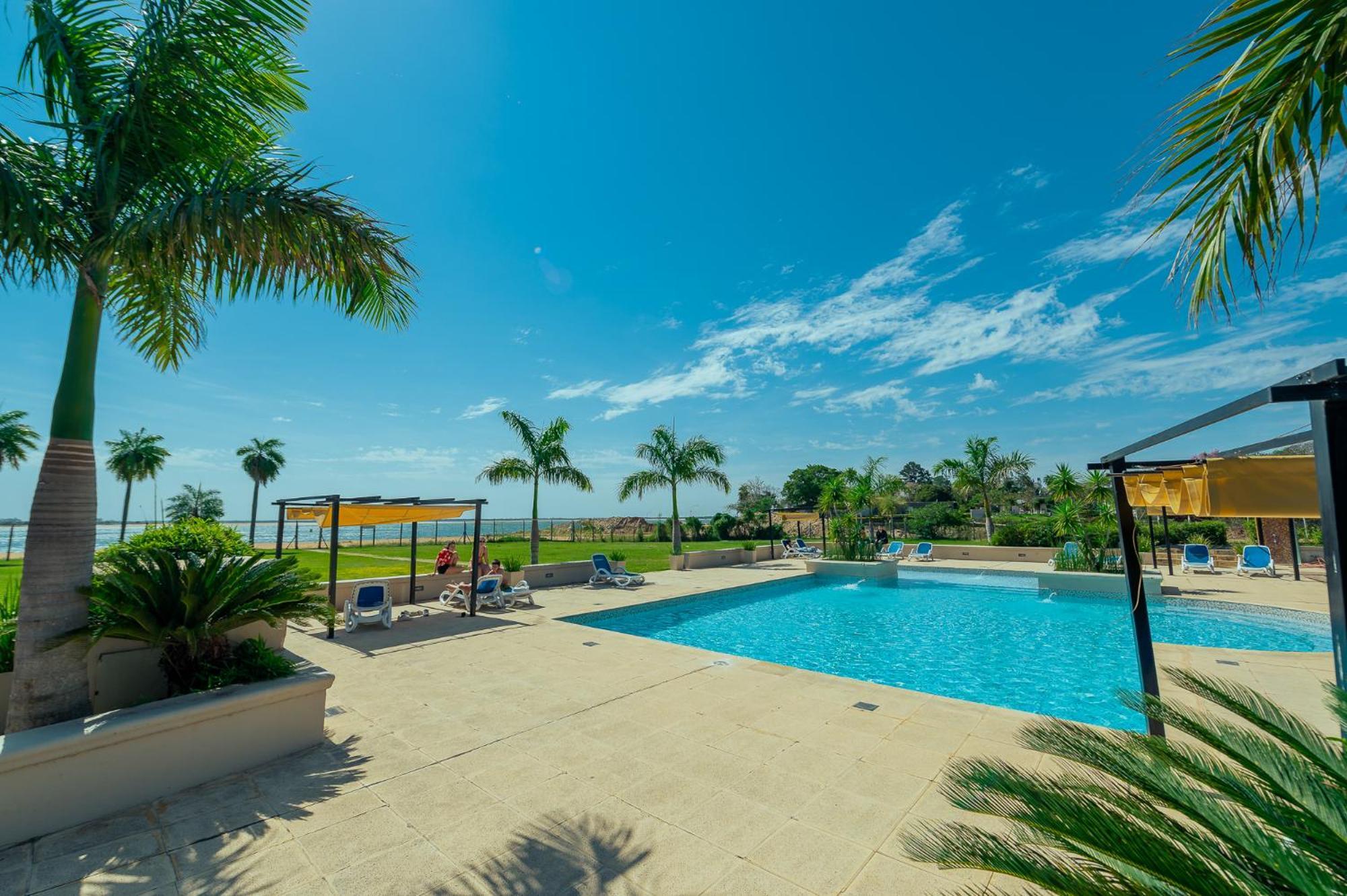 Condado Hotel Casino Paso De La Patria Dış mekan fotoğraf