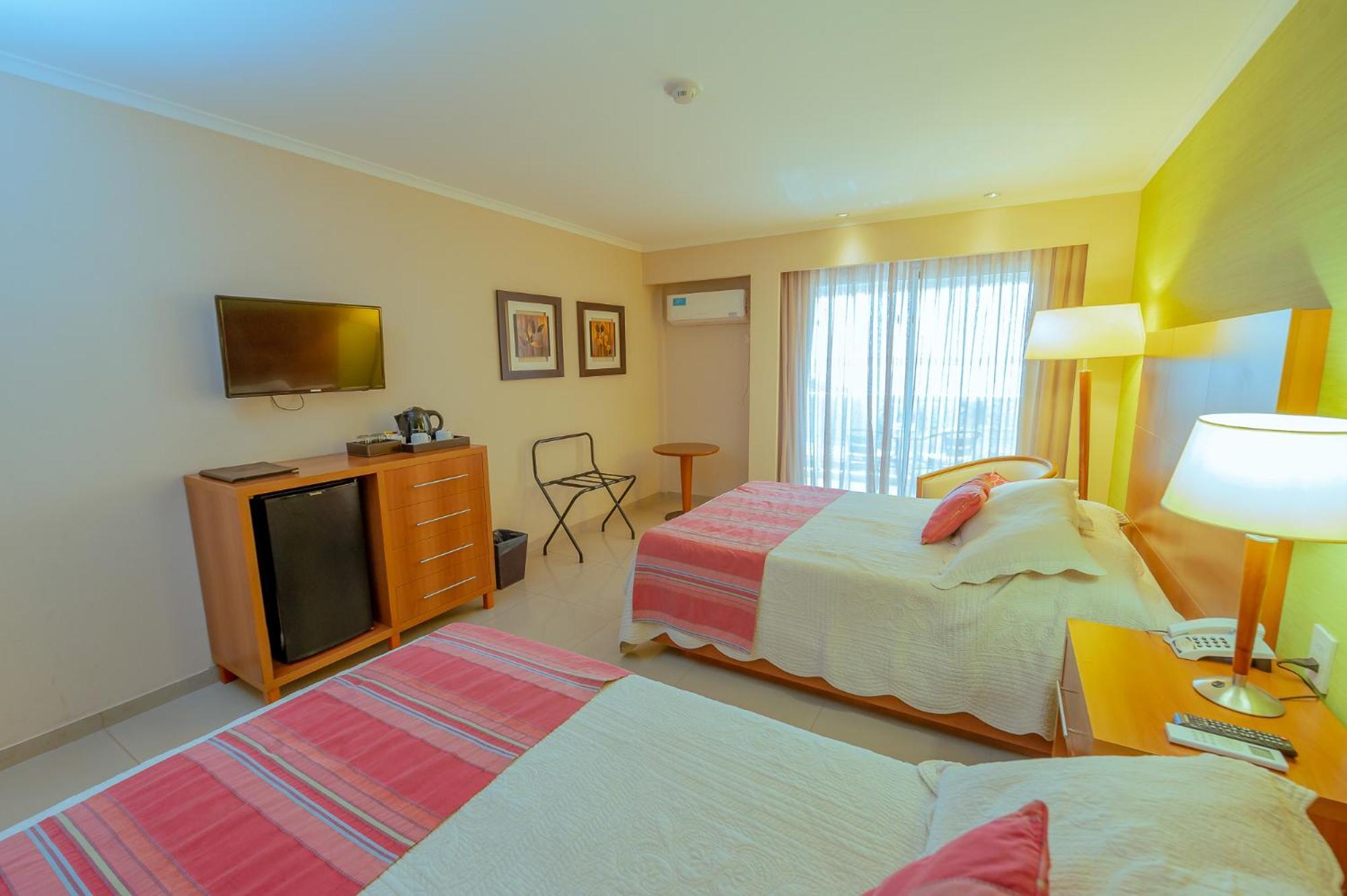 Condado Hotel Casino Paso De La Patria Dış mekan fotoğraf